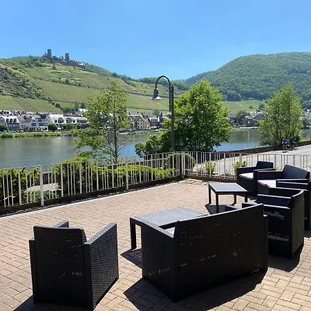 Schone Aussicht *