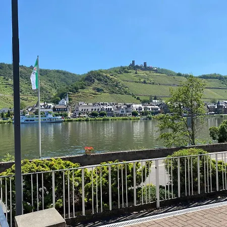 Schone Aussicht *