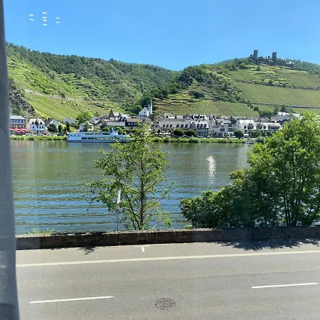 Гостевой дом Schone Aussicht *